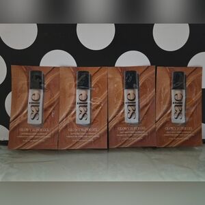 10/$25✨️Saie Super Glowy Gel✨️